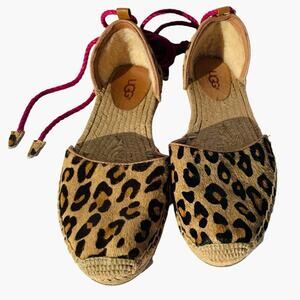 UGG Libbi Calf Hair Leopard Espadrille Flats Size 8
